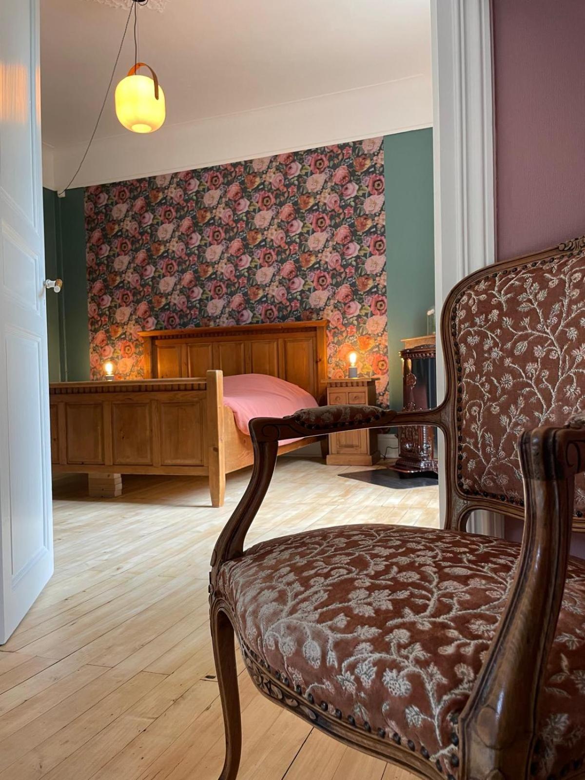 Domaine La Rose Bed & Breakfast Caylus Exterior foto